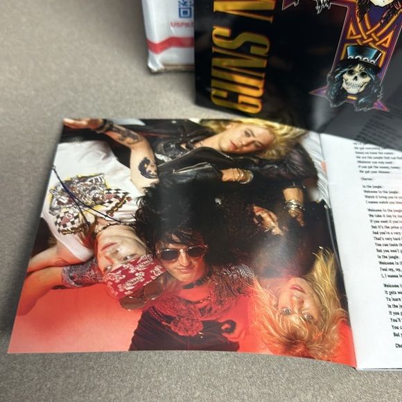 Guns N Roses Appetite for Destruction 2 cd’s in Excellent like new condition - Picture 8 of 12